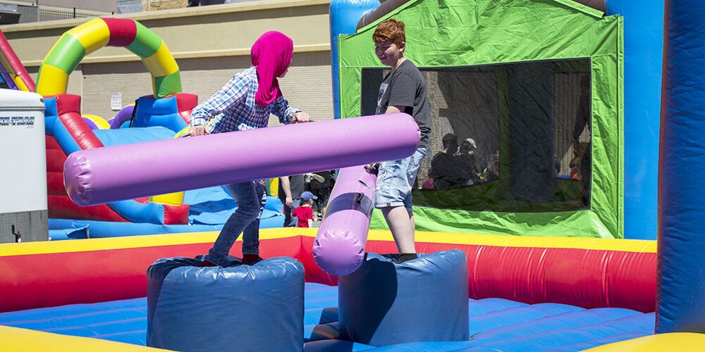 Inflatable_Jousting.jpg